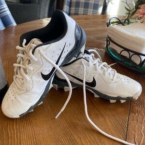 Nike Youth White and Black Athletic Sneakers